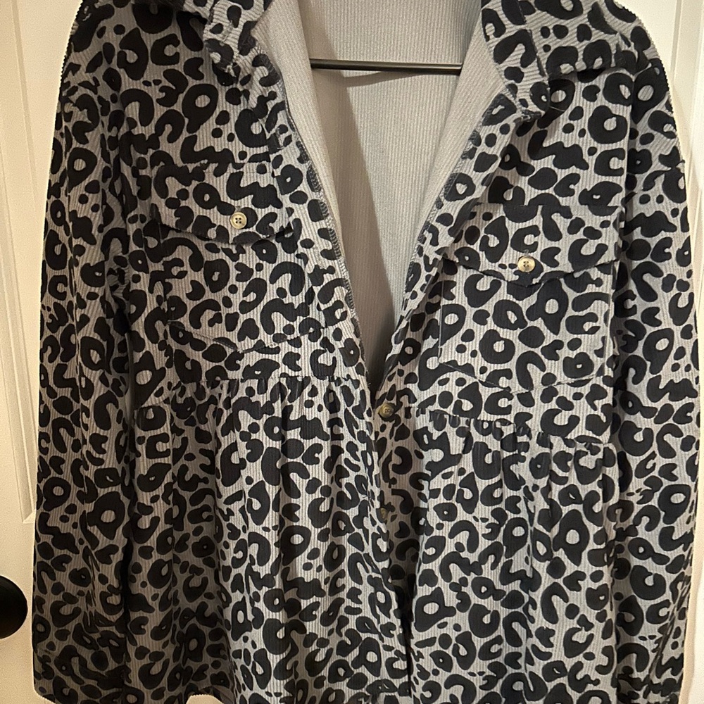 Stylish Leopard Print Women's peplum corduroy shacket